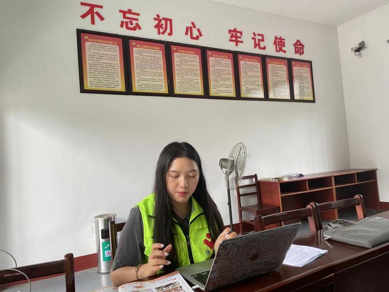 d9525e196c024cb48db52b20e31fd74d.jpg